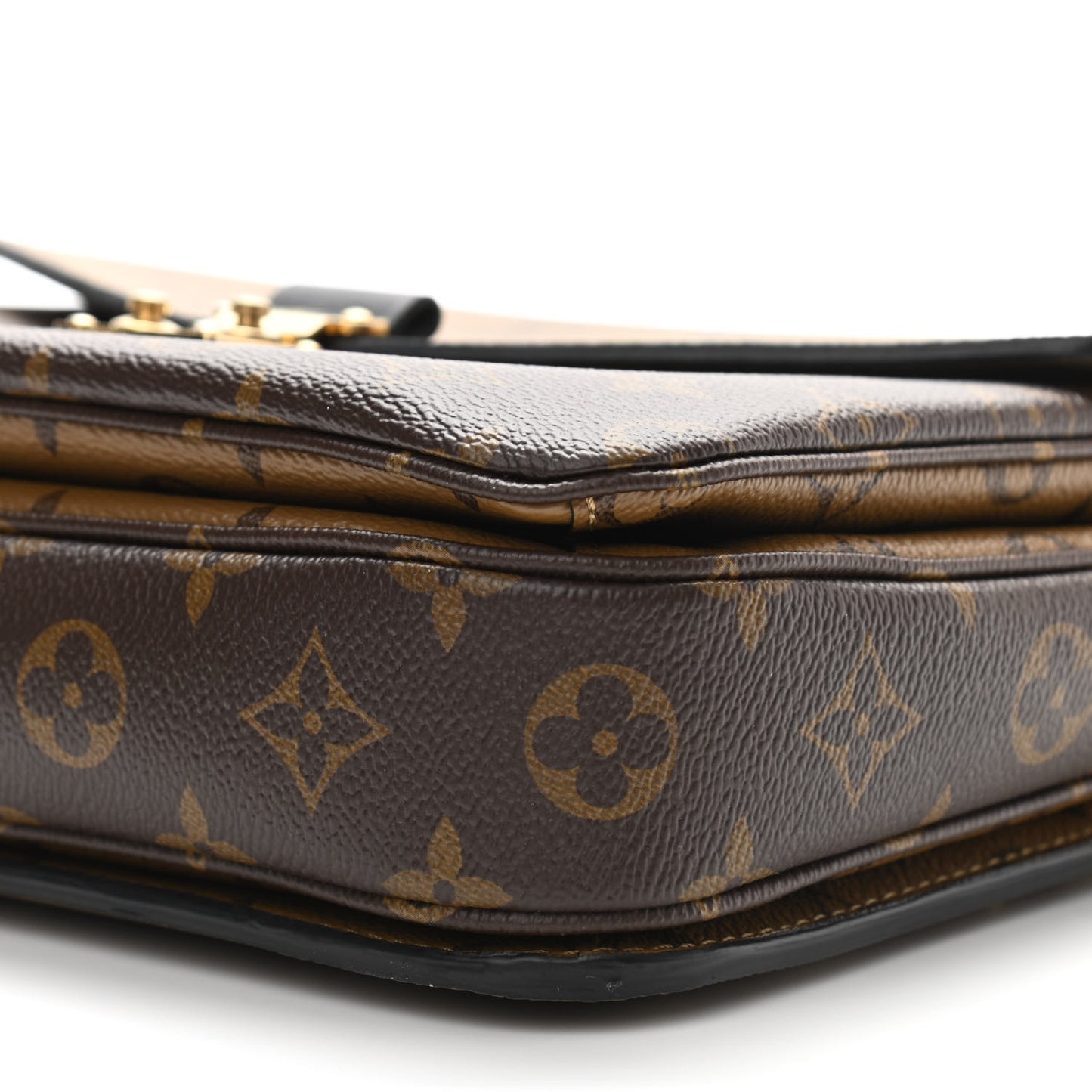 Reverse Monogram Pochette Metis