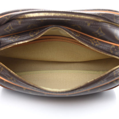 Louis Vuitton Monogram Reporter PM 8 of 21