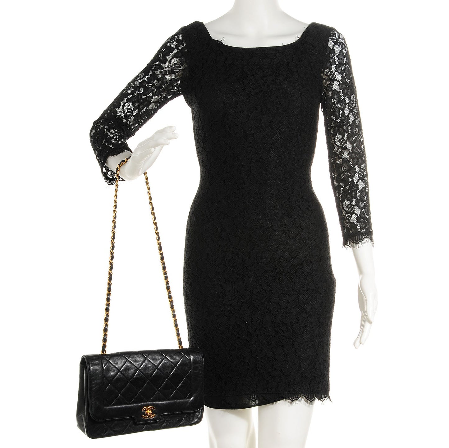 Lambskin Medium Single Flap Black