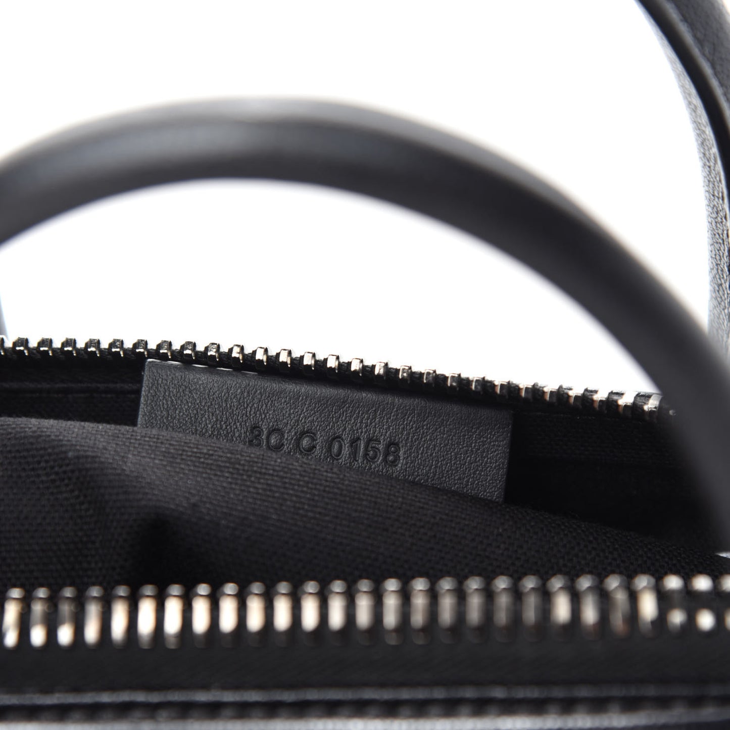 Sugar Goatskin Small Eyelet Antigona Black