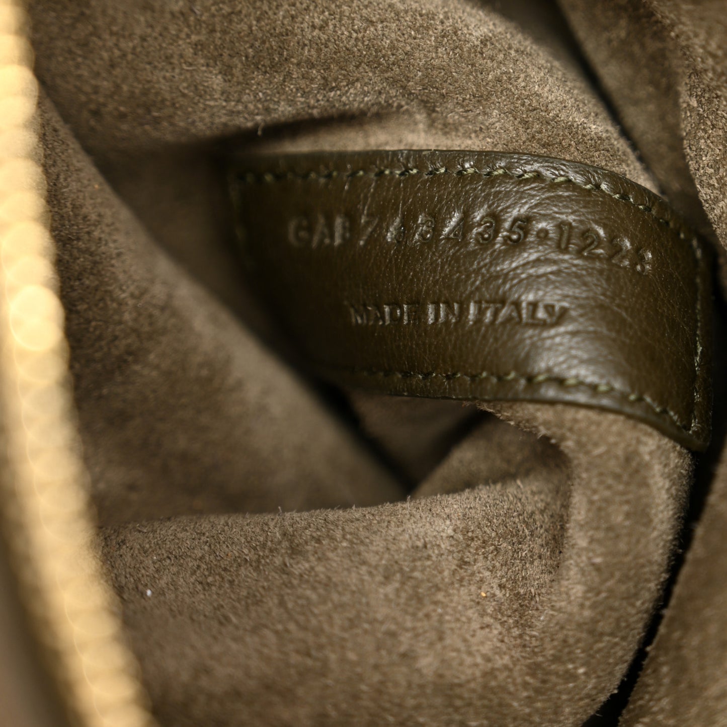 Grained Deerskin Bea Tote Musk