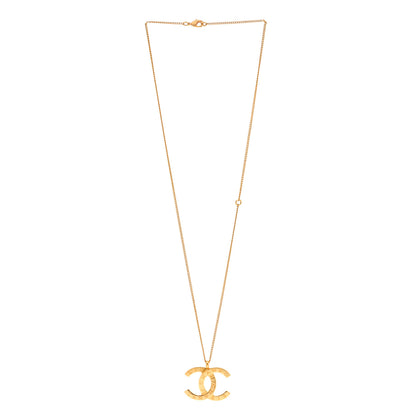Chanel Metal CC Paris Button Necklace Gold 3 of 5