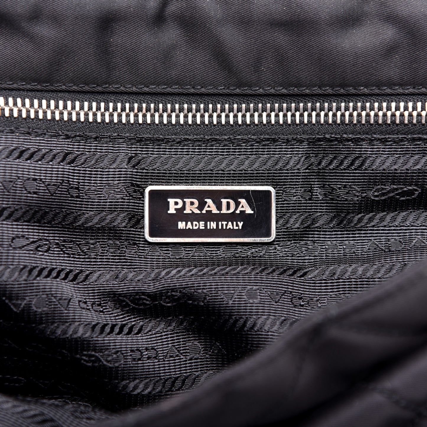 Nylon Tessuto Impuntu Quilted Messenger Black