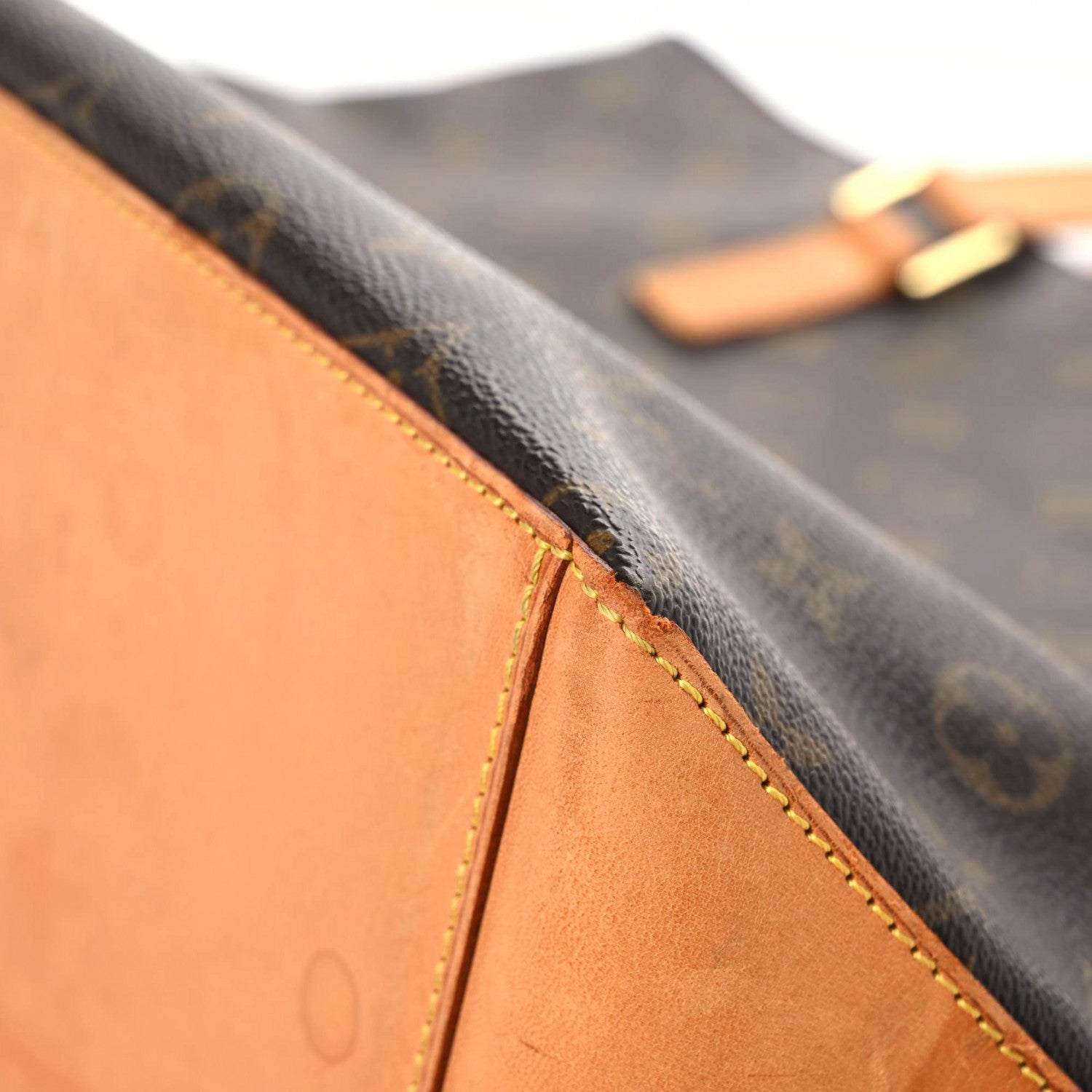Louis Vuitton Monogram Cabas Mezzo 10 of 26