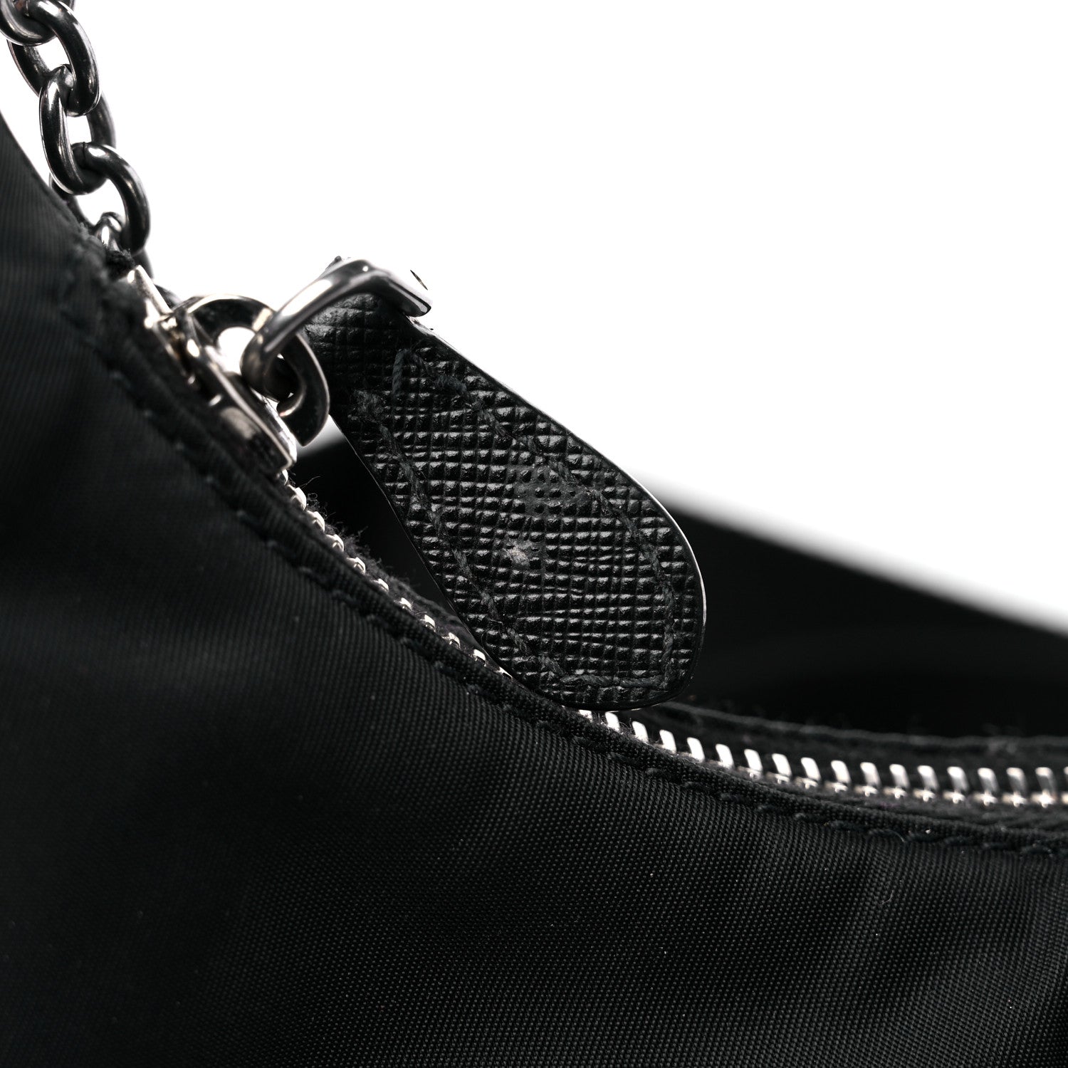 Prada Nylon Re-Edition 2005 Shoulder Bag Black 17 of 18