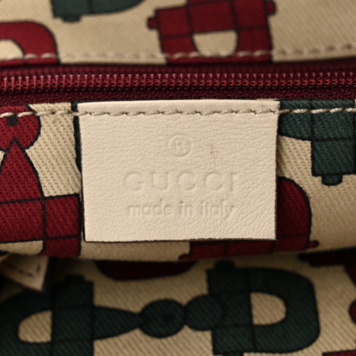 Guccissima Abbey Messenger Bag Off White