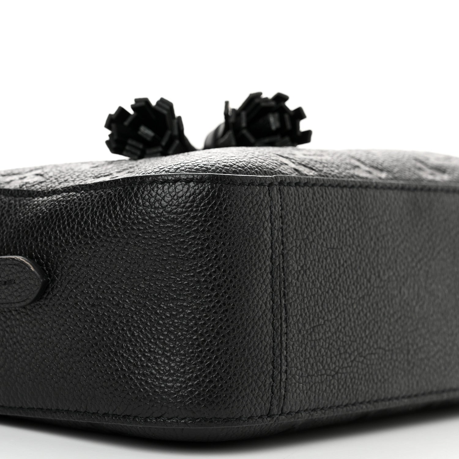 Louis Vuitton Empreinte Saintonge Black 9 of 10