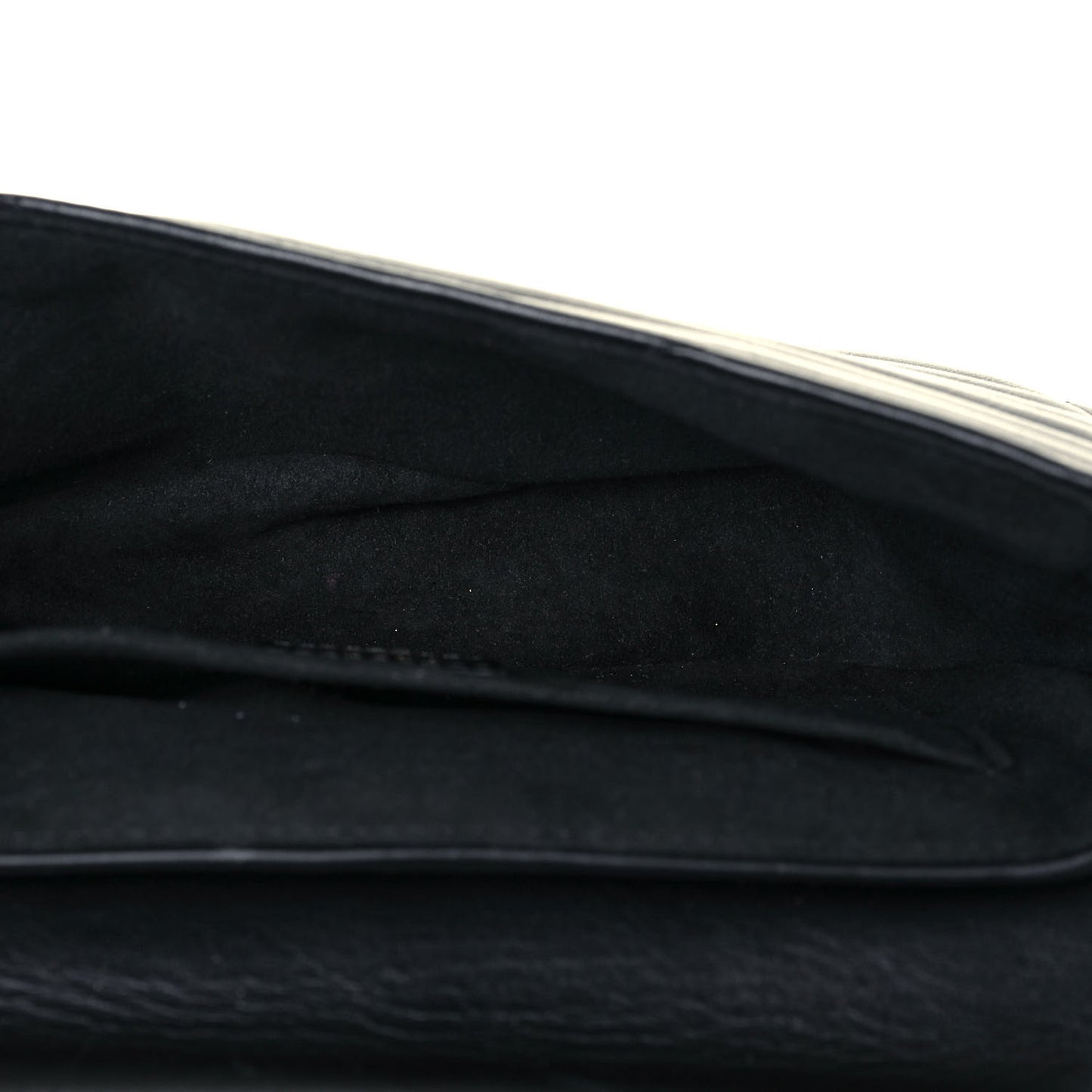 Calfskin New Wave Chain PM Black