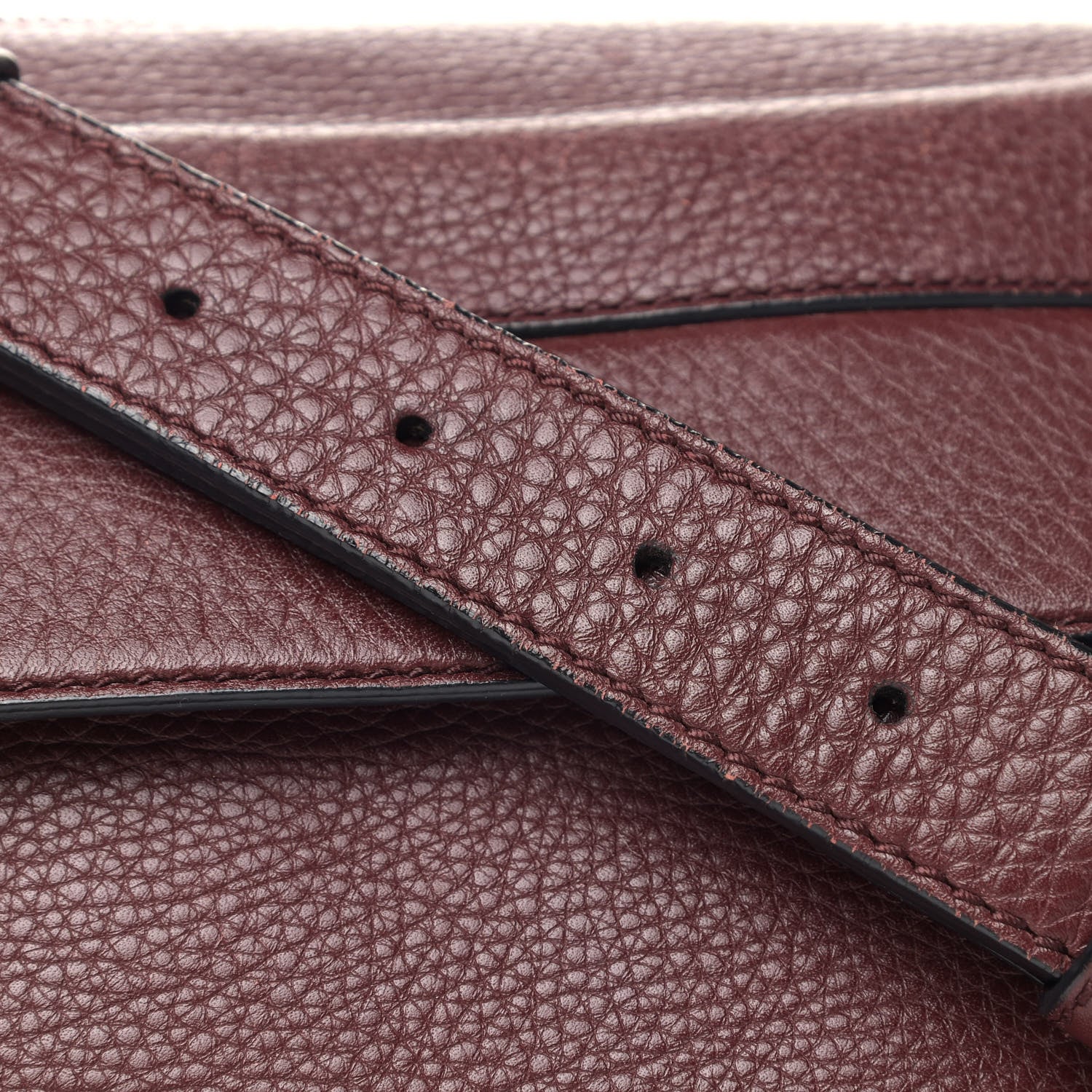 Gucci Pebbled Calfskin Medium Soho Messenger Bag Bordeaux 7 of 14
