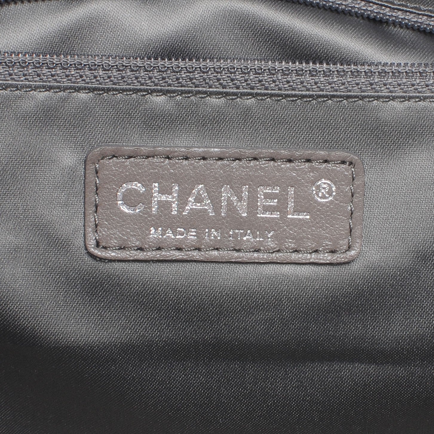 Chanel Patent Luxe Ligne Large Bowler Black 6 of 7