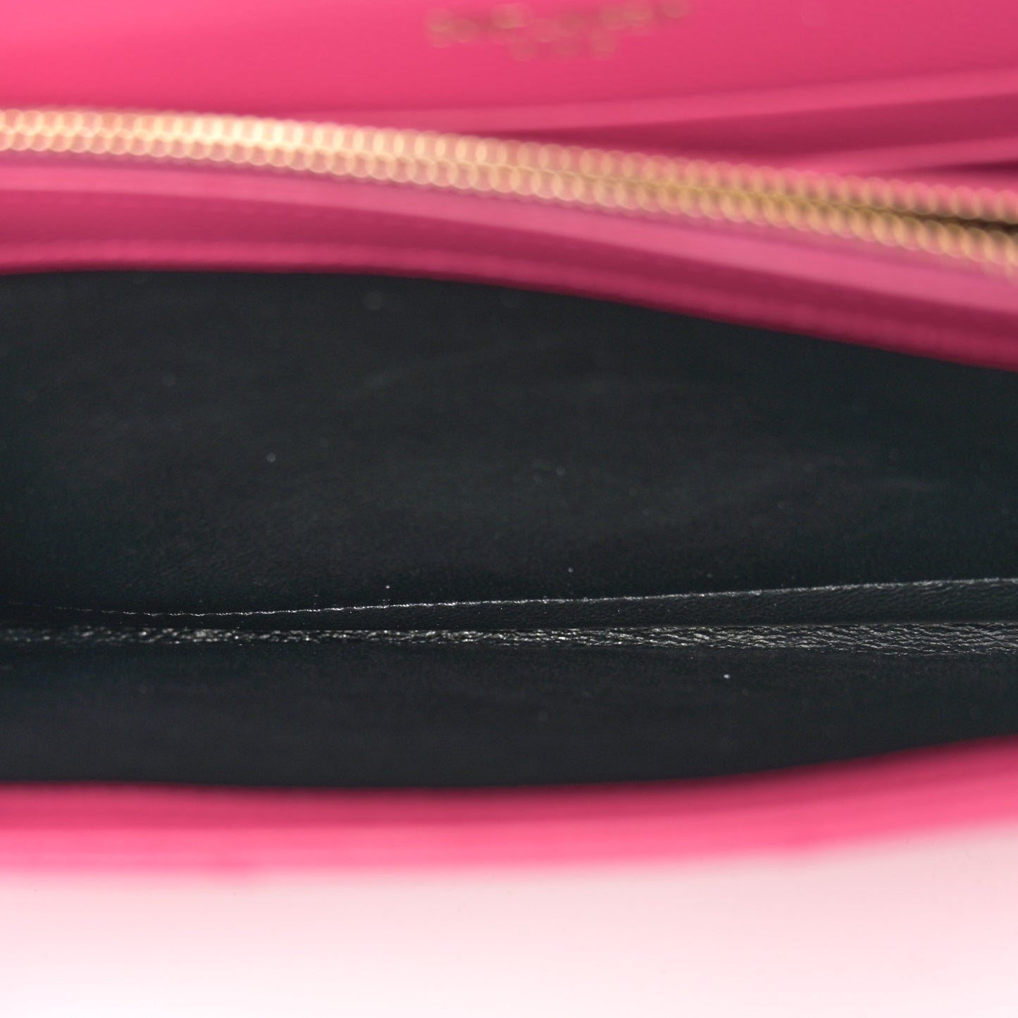 Grain De Poudre Matelasse Chevron Monogram Chain Wallet Bubblegum