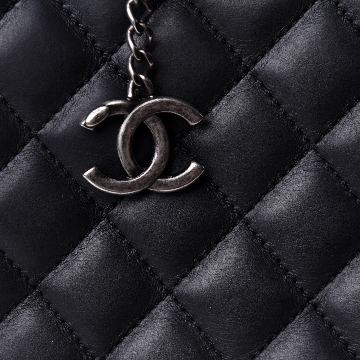Chanel Calfskin Quilted Small Easy Shopping Tote Black 7 of 11