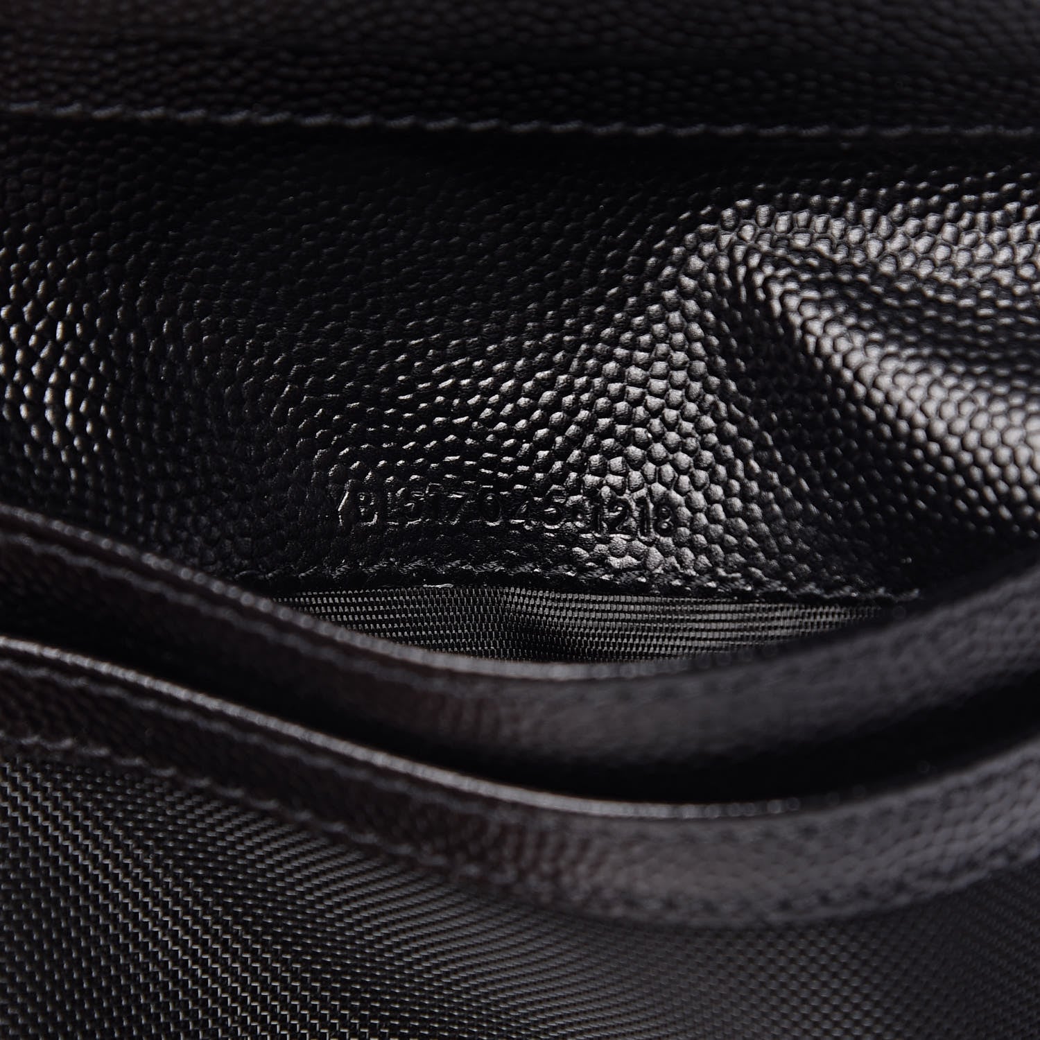 Saint Laurent Grain De Poudre Matelasse Chevron Monogram Zipped Card Case Black 7 of 8