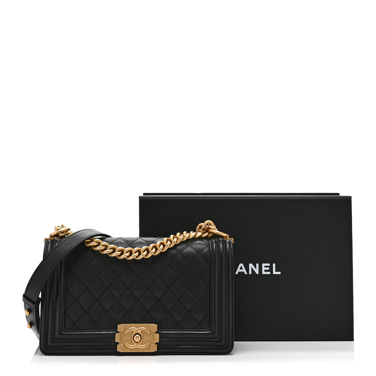Caviar Quilted Medium Boy Flap Black