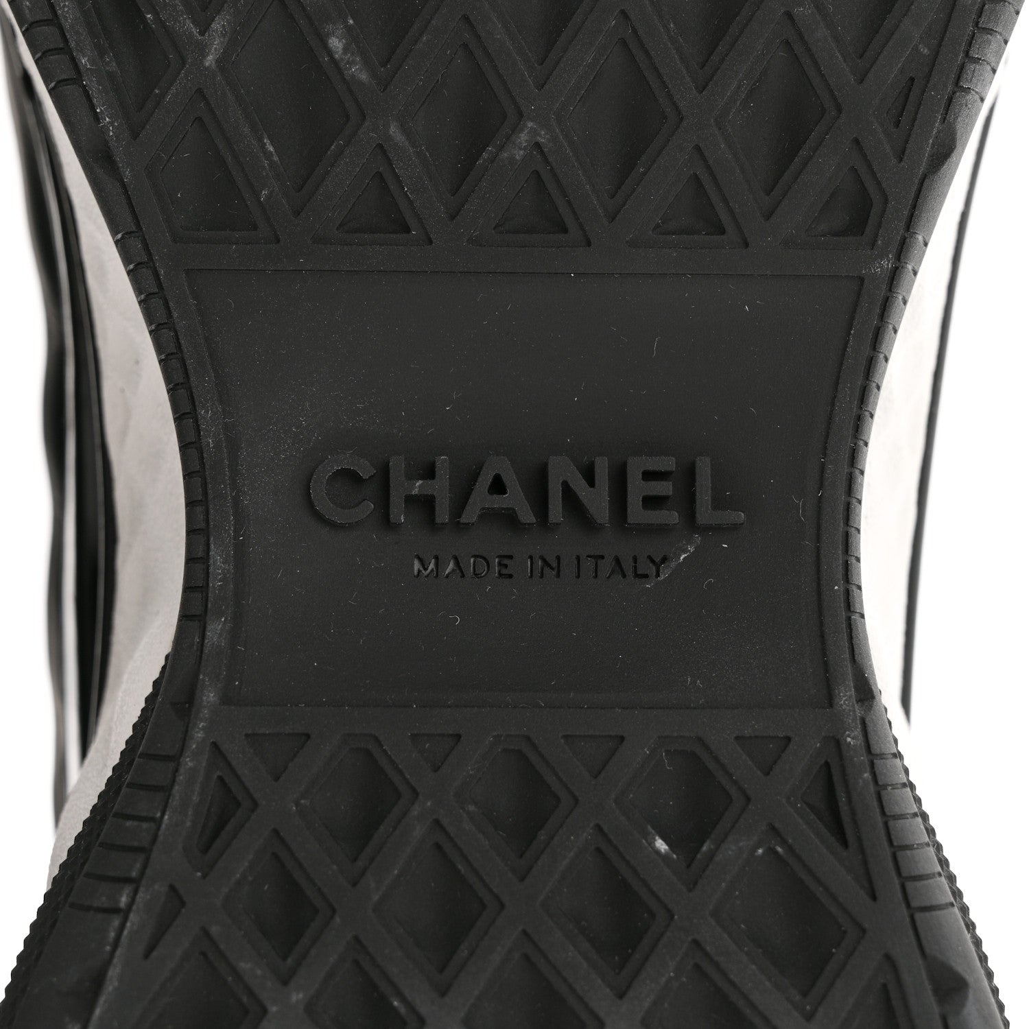 Chanel Mixed Fibers Suede Calfskin CC Sneakers 40 White Black 7 of 13