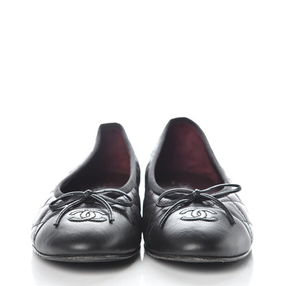 Chanel Aged Calfskin Quilted CC Cap Toe Ballerina Flats 39.5 Black 2 of 14