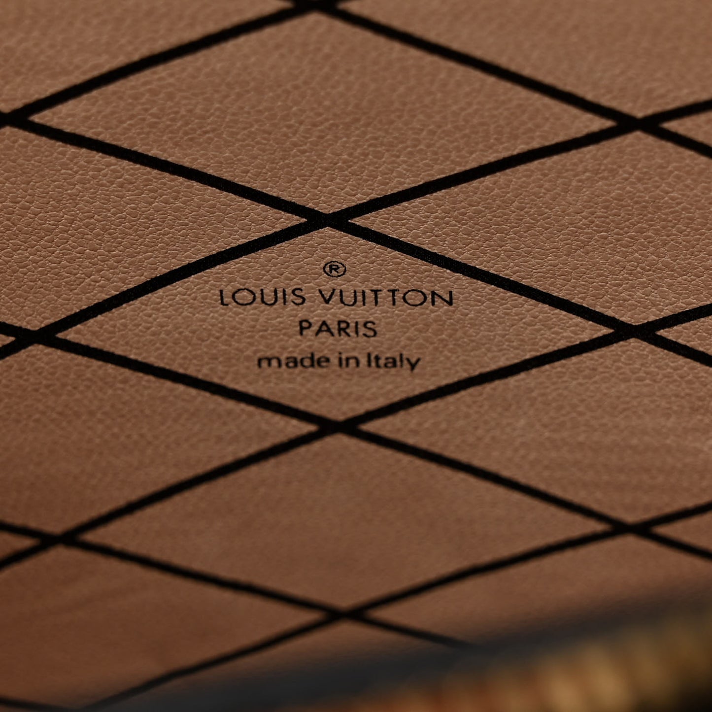 Epi Trunk Clutch Red