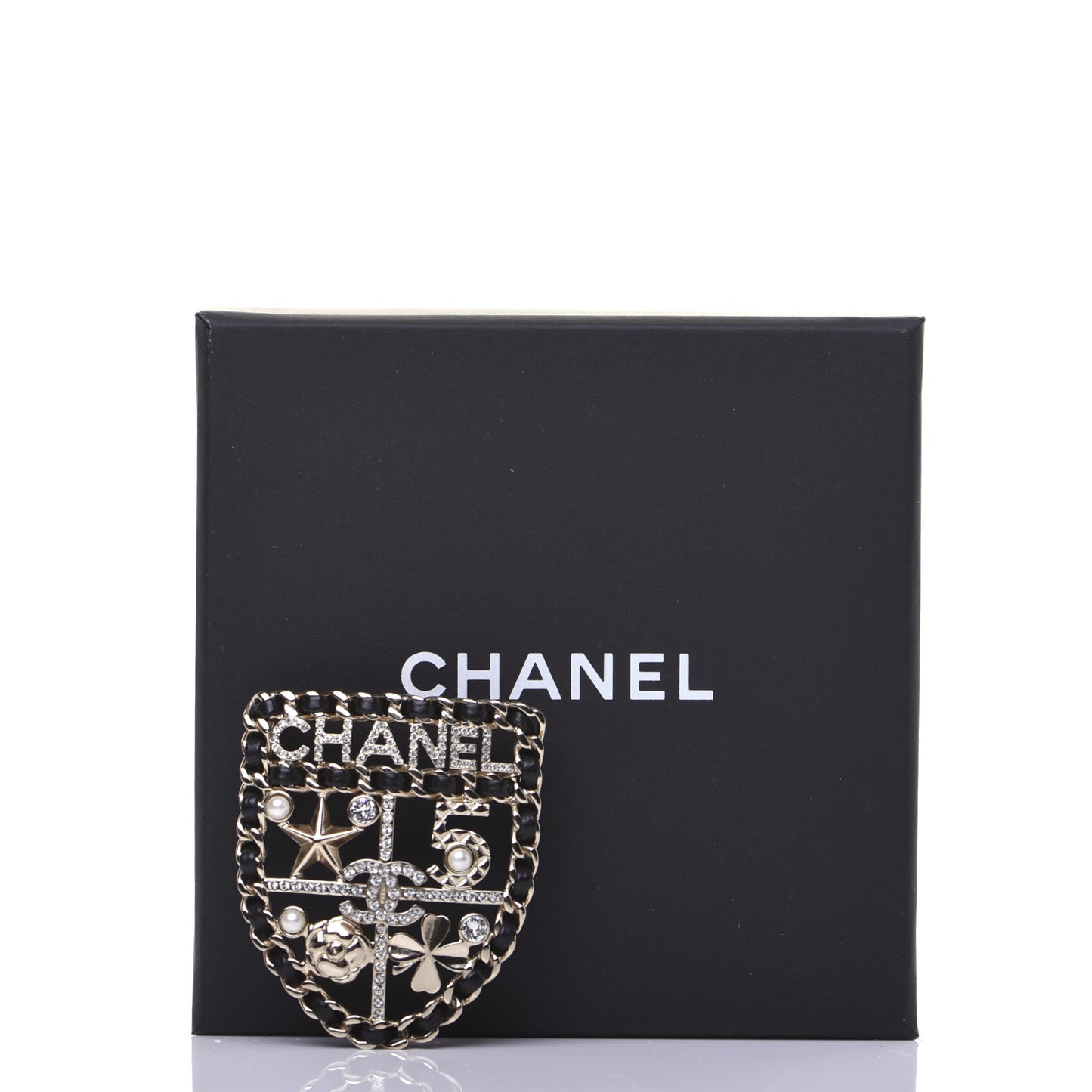 Lambskin Pearl Strass Sergeant Shield Brooch Gold