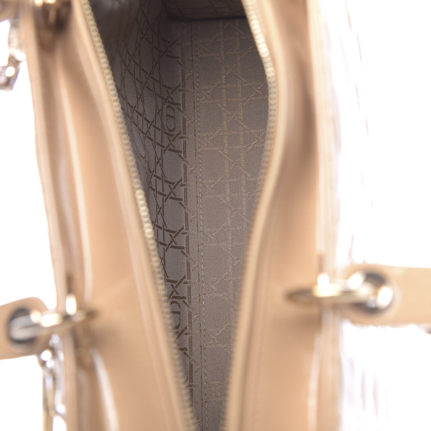 Patent Cannage Large Lady Dior Beige