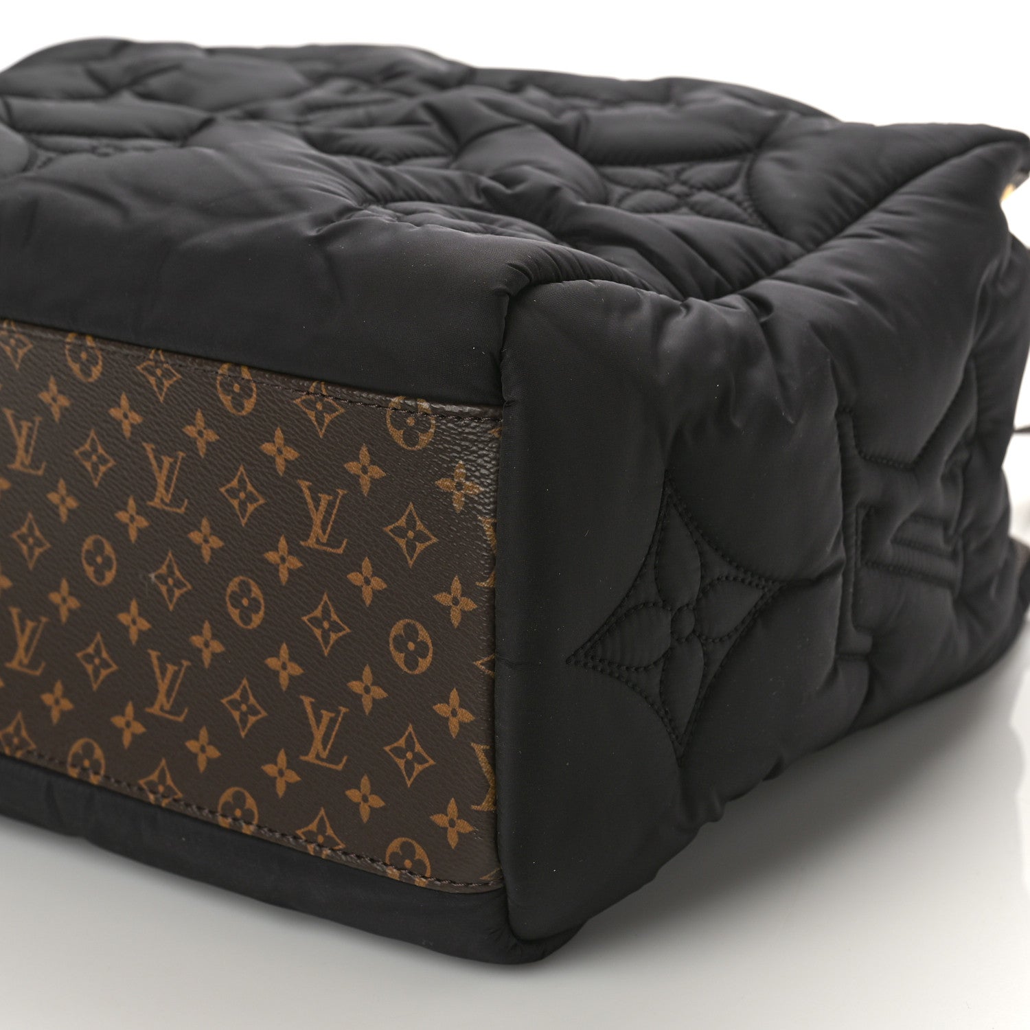Louis Vuitton Econyl Monogram Pillow Giant Onthego MM Black 8 of 9