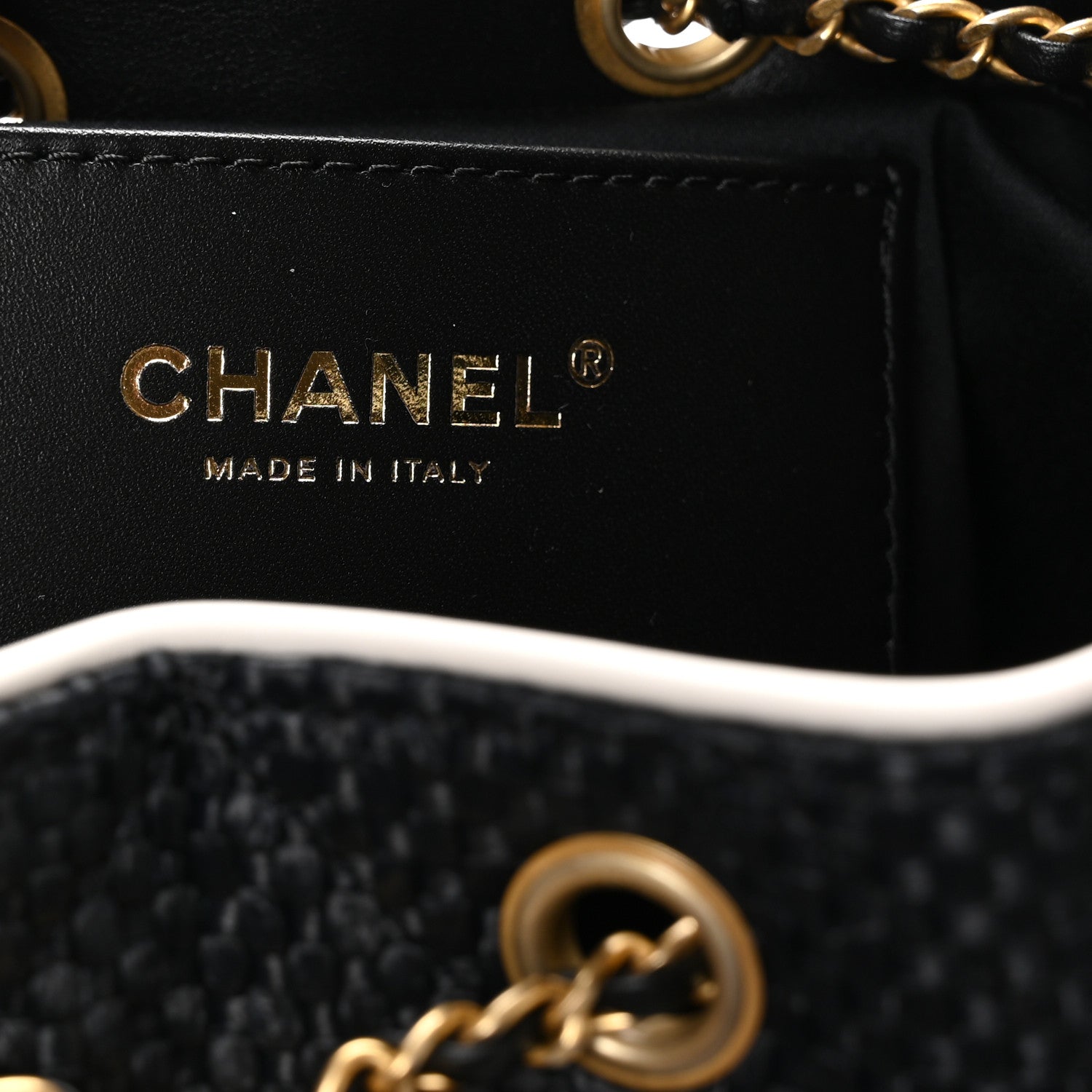 CHANEL バッグ ワイ CHANEL Lamb Skin Diamond Stitch Fringe Camera Chain Shoulder Bag