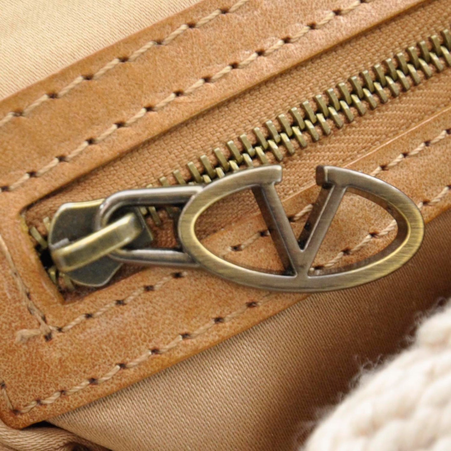 Wool Knit Catch Satchel