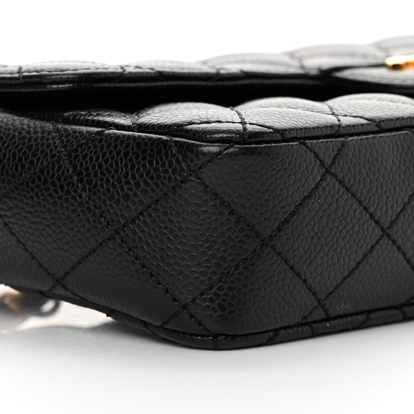 Caviar Quilted East West Flap Black