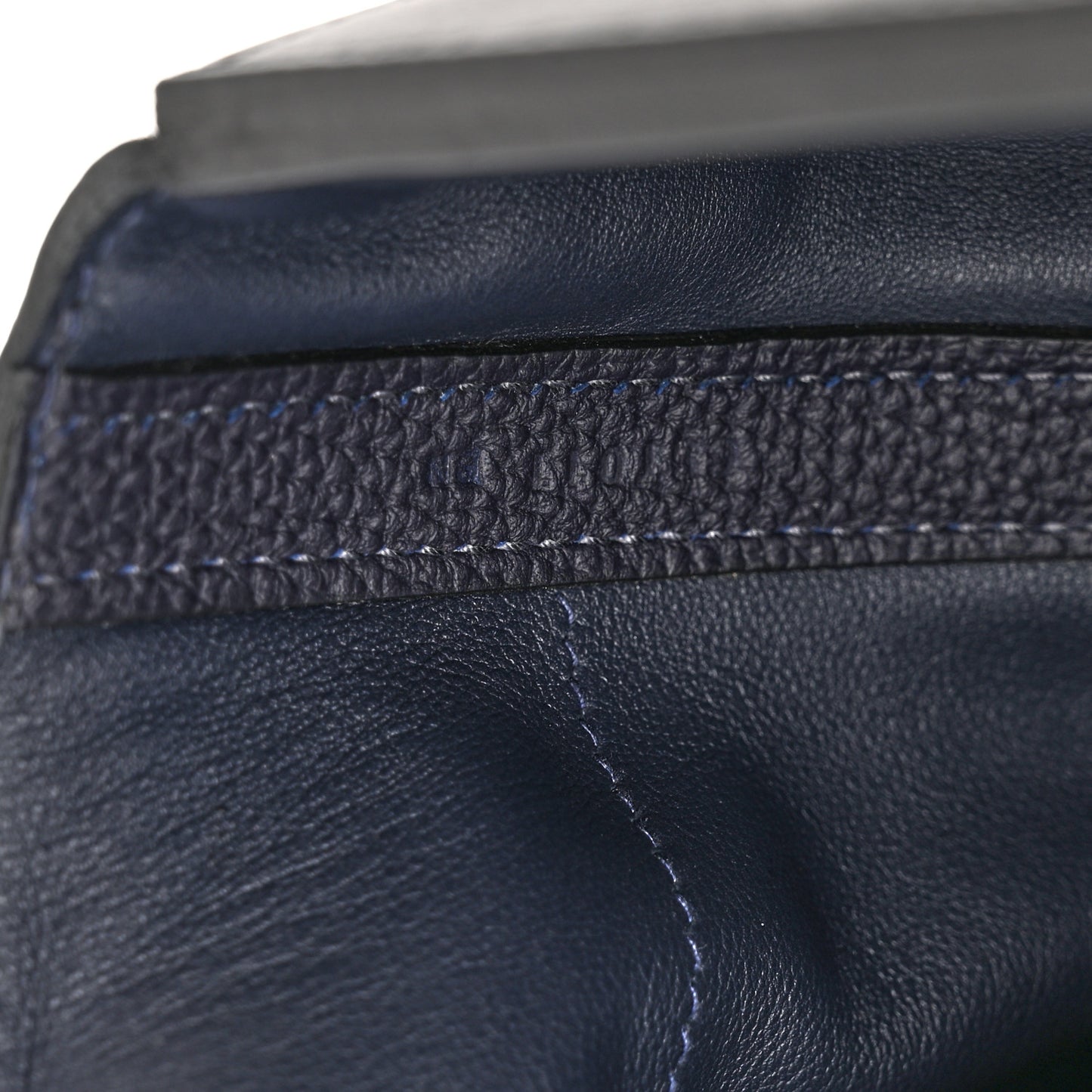 Togo Swift 24/24 35 Bleu Nuit Black