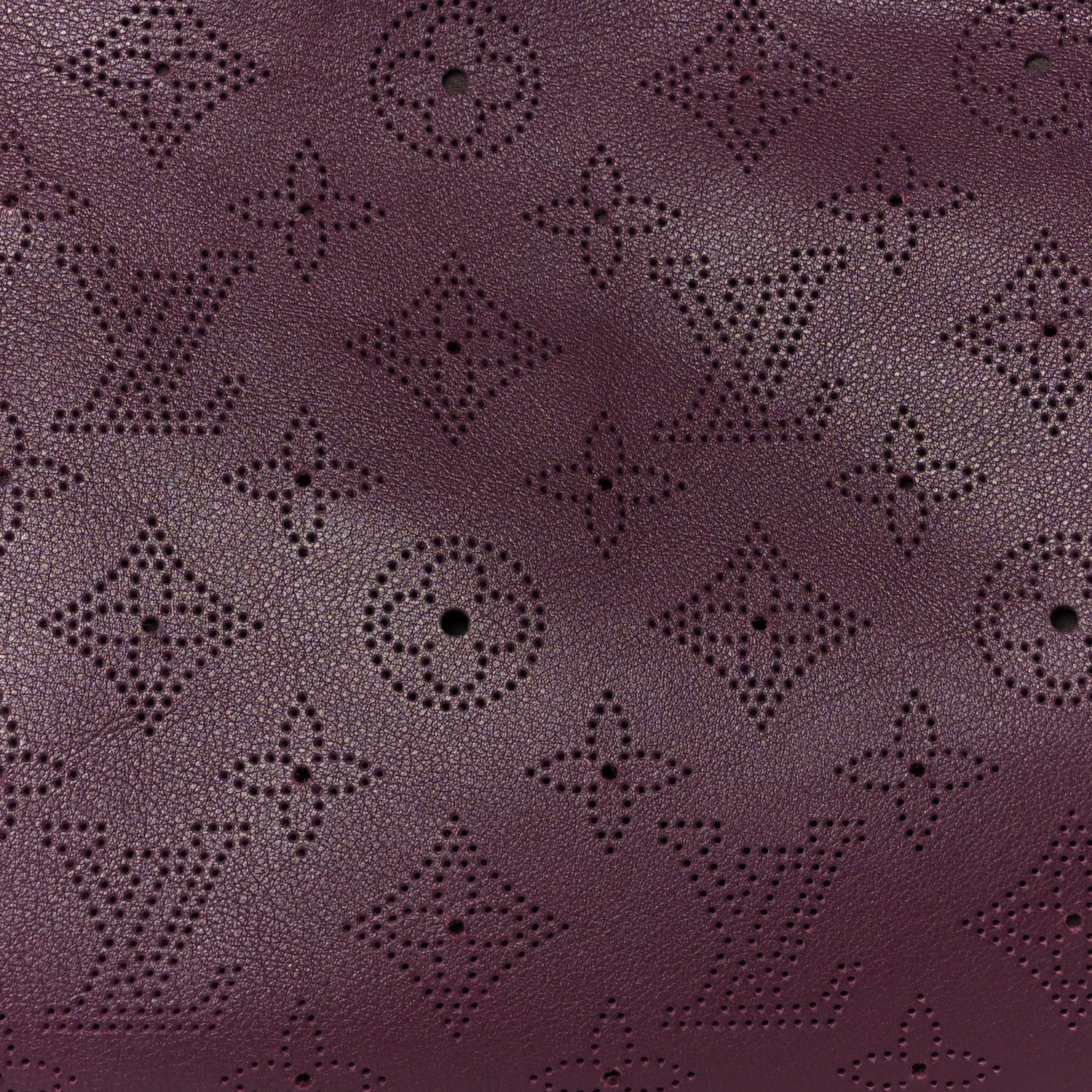 Louis Vuitton Mahina Onatah Pochette Aubergine 8 of 10