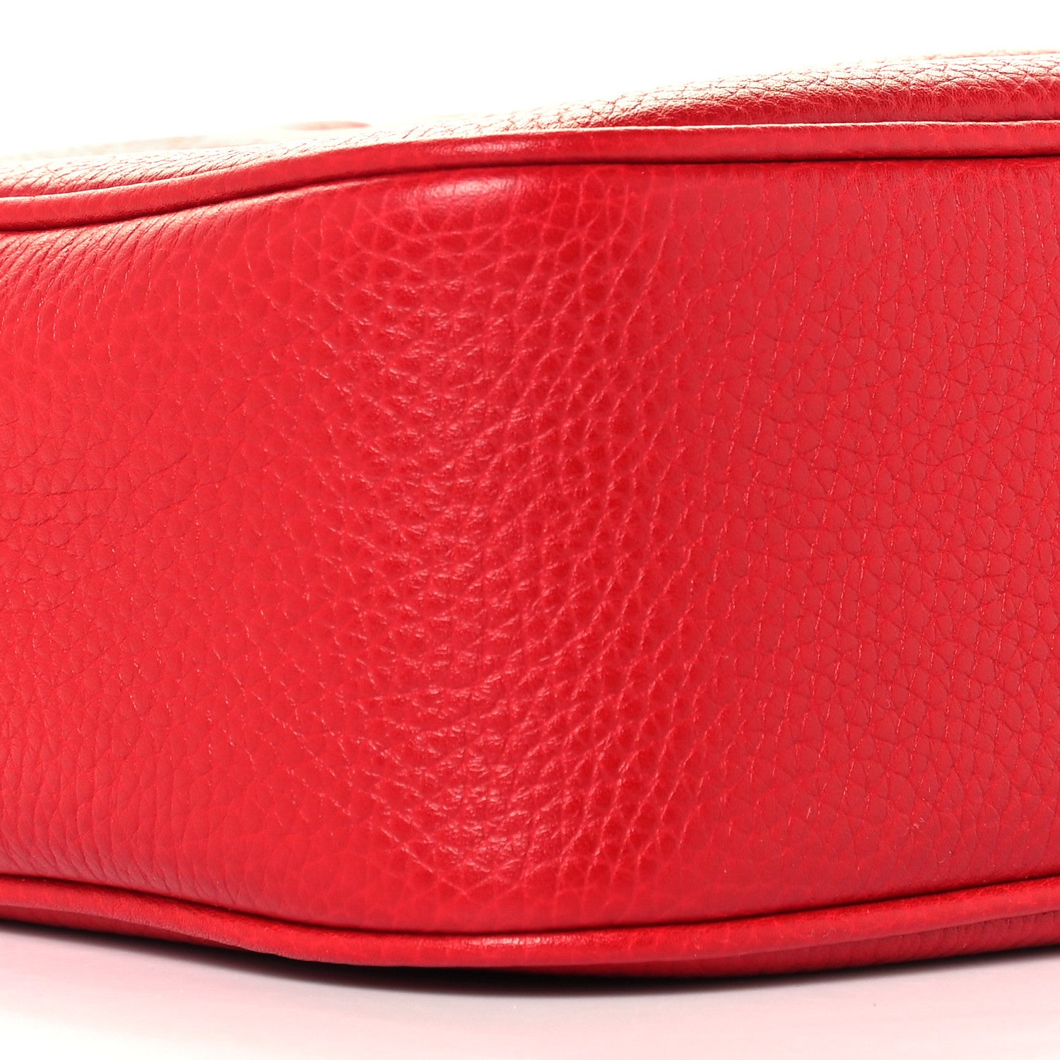 Gucci Pebbled Calfskin Small Soho Disco Bag Vibrant Red 9 of 10