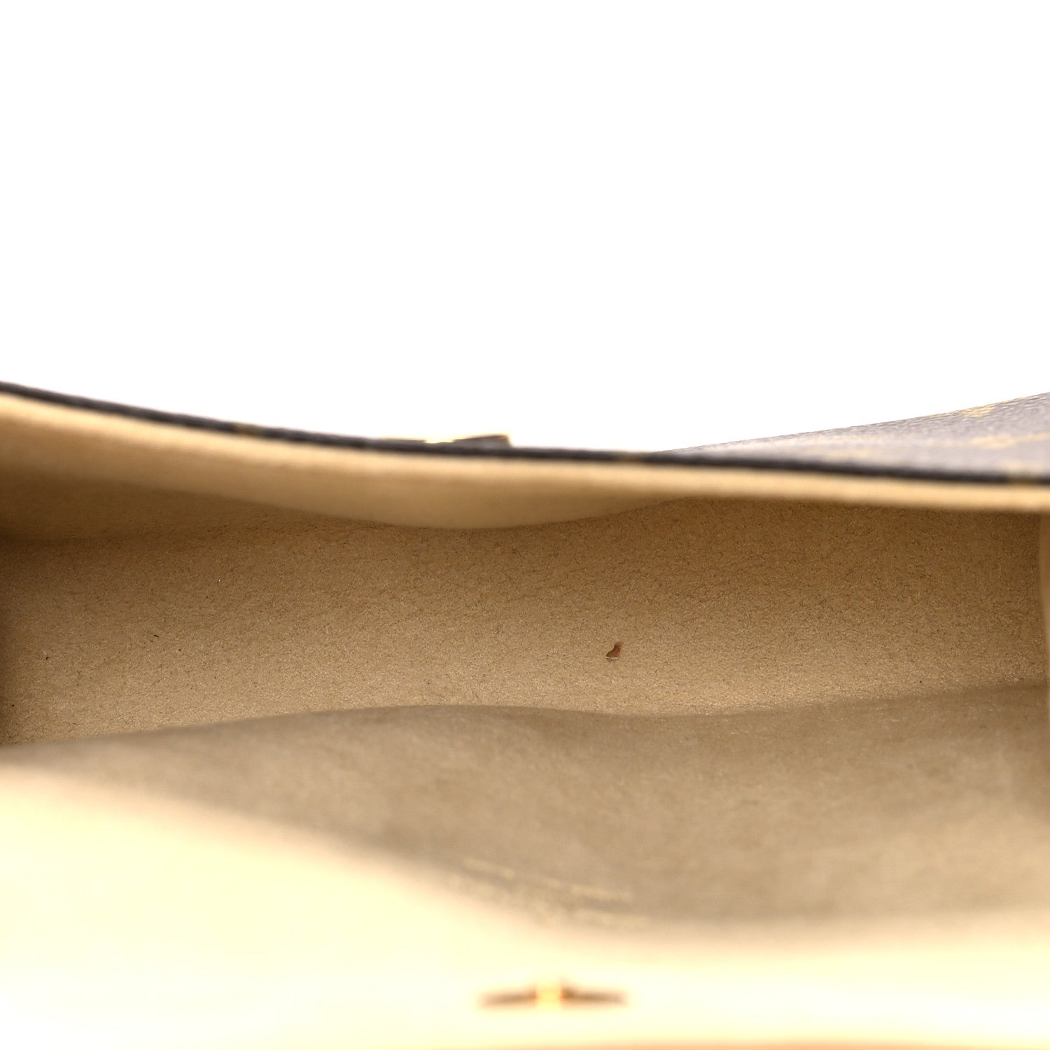 Louis Vuitton Monogram Pochette Florentine XS 5 of 14