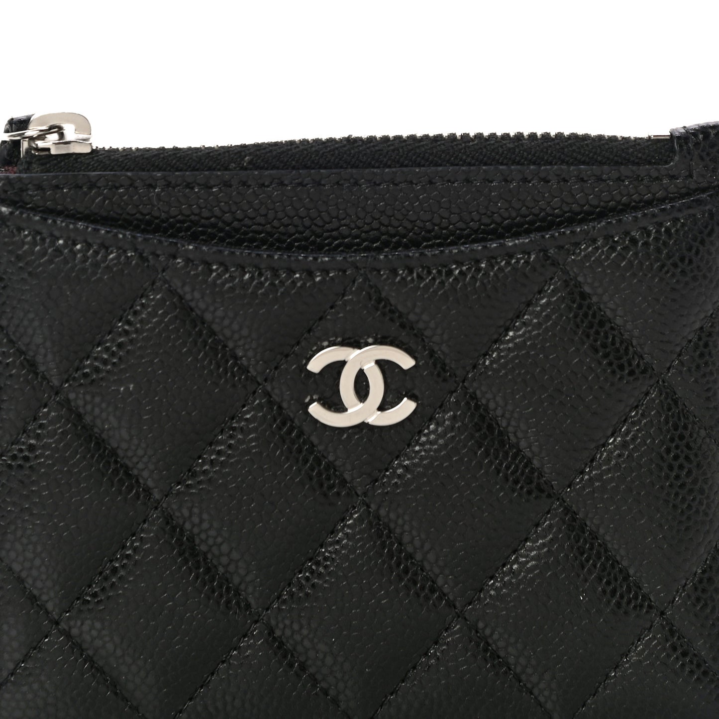 Caviar Quilted CC Zip Card Holder Black