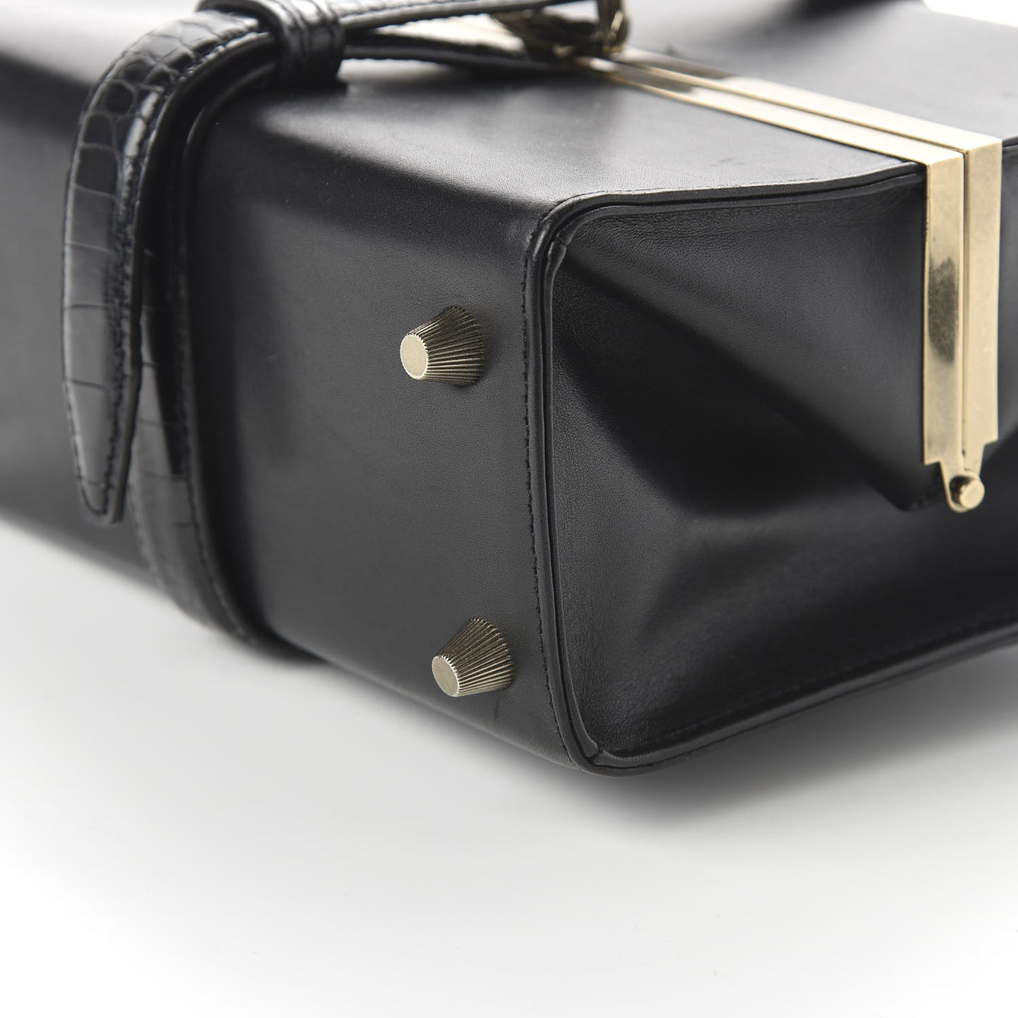 Calfskin Crocodile Embossed Tai Dopp Kit Bag Black