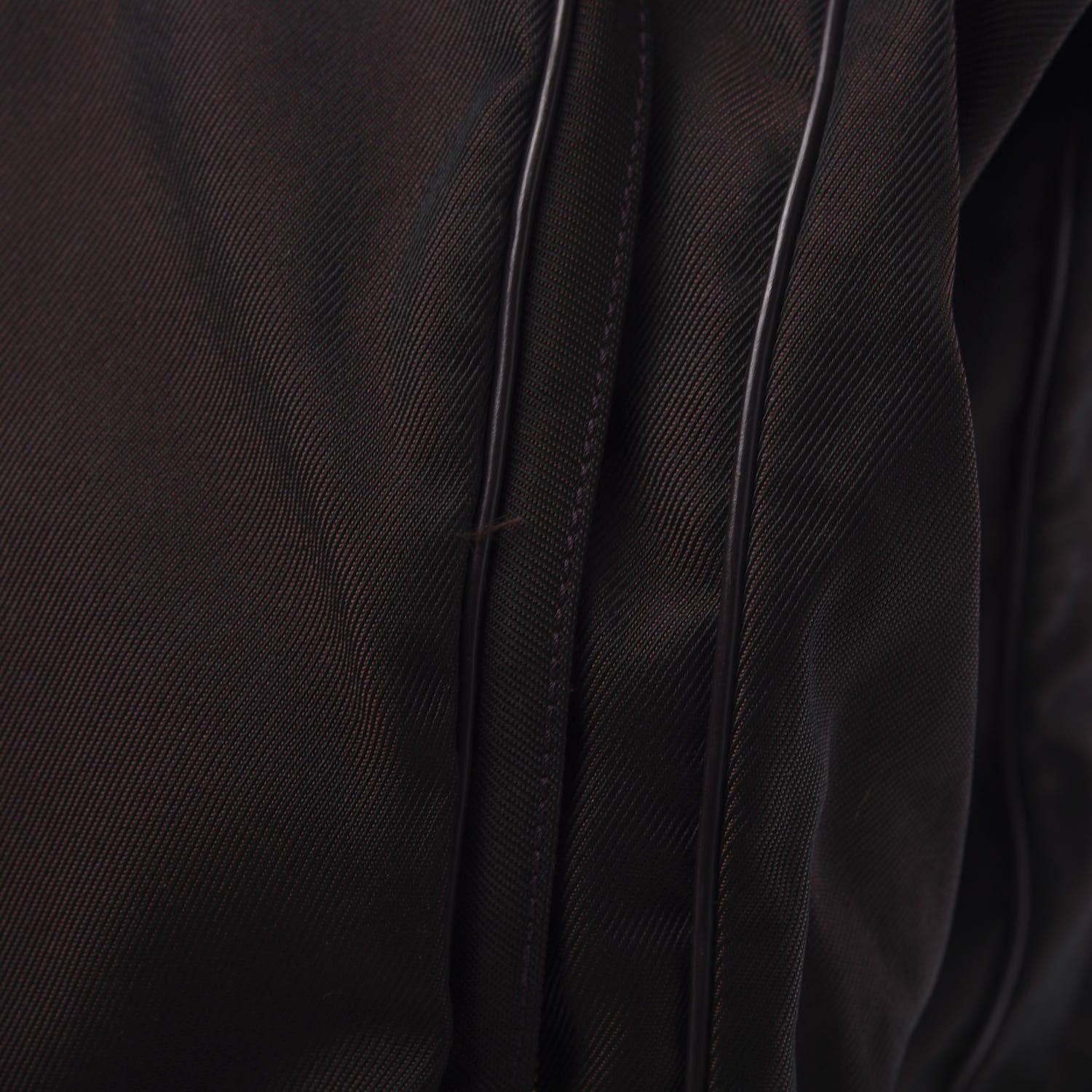 Louis Vuitton Taiga Canvas 5 Hanger Garment Carrier Bordeaux 18 of 21