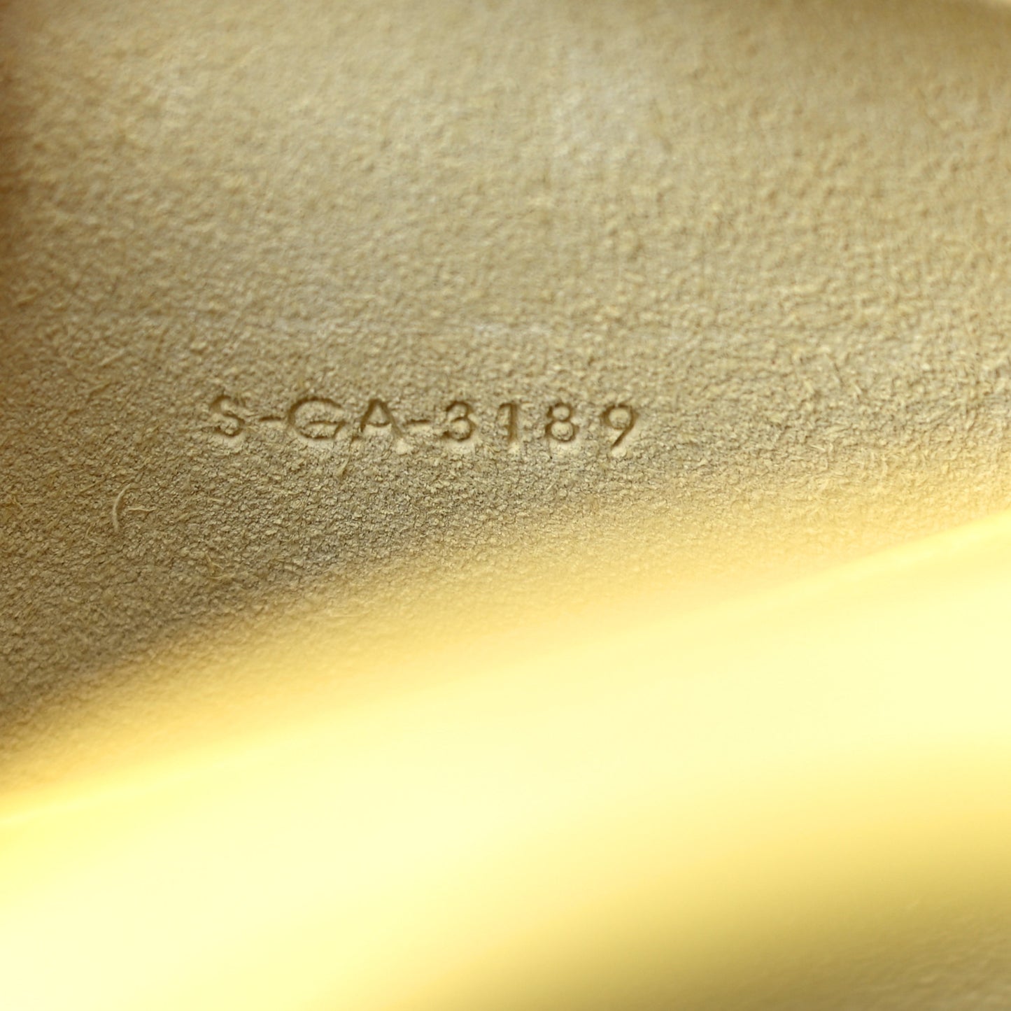 Drummed Calfskin Nano Luggage Citron