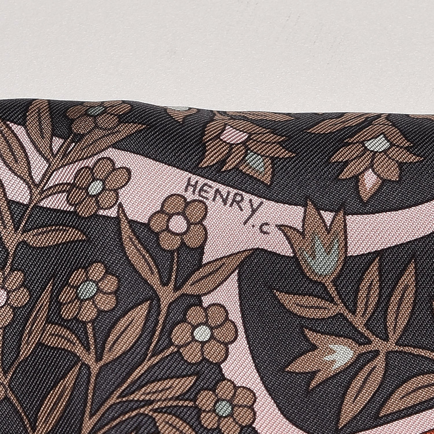 Hermes Silk L'Arbre De Vie Scarf 90 Reglisse Vieux Rose Turquoise 6 of 6