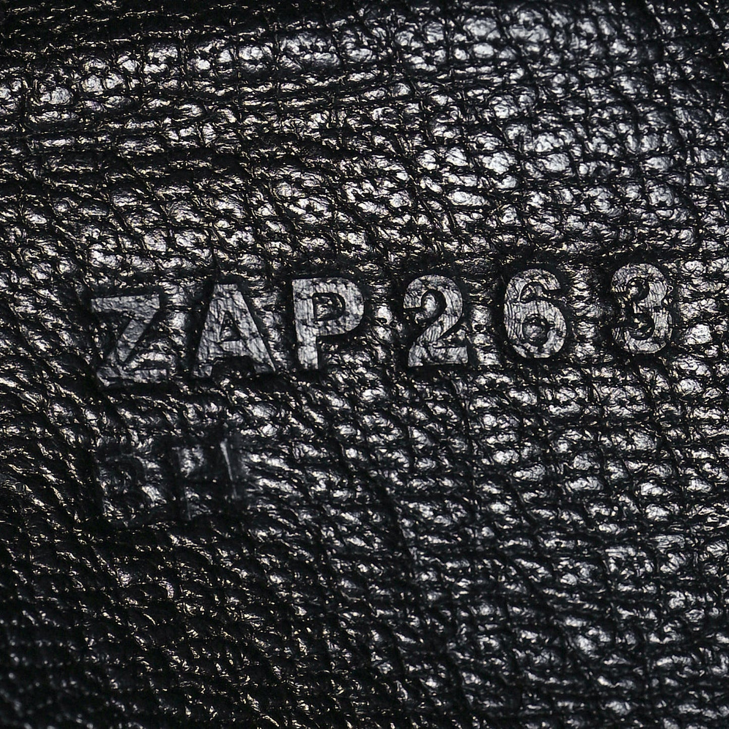 Togo Kelly Retourne 25 Black