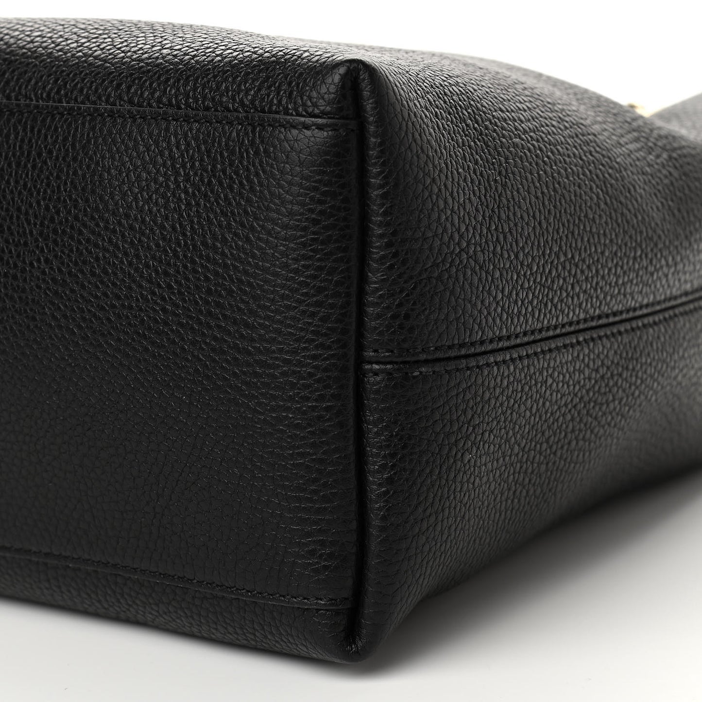 Pebbled Calfskin Medium Soho Chain Shoulder Bag Black