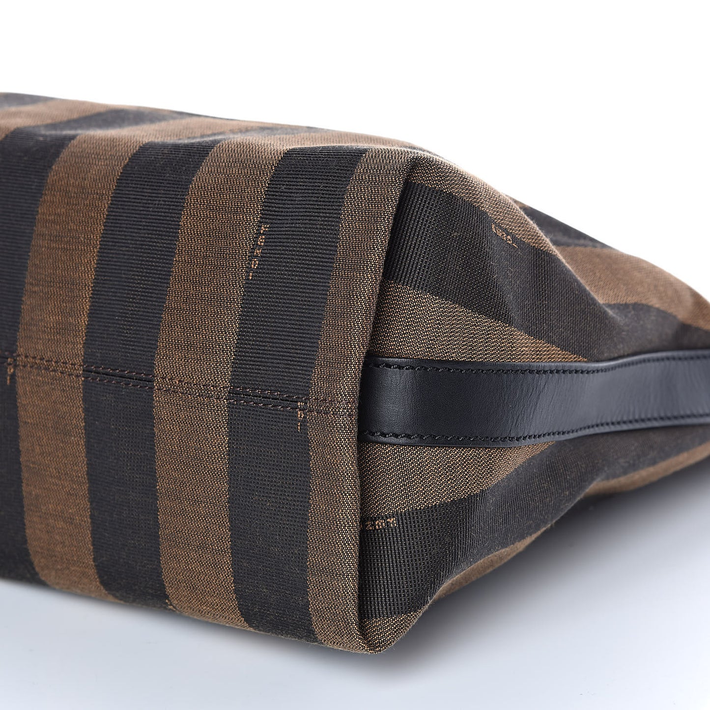 Pequin Cuoio Vegetale Medium Hobo Tobacco Rosso Black