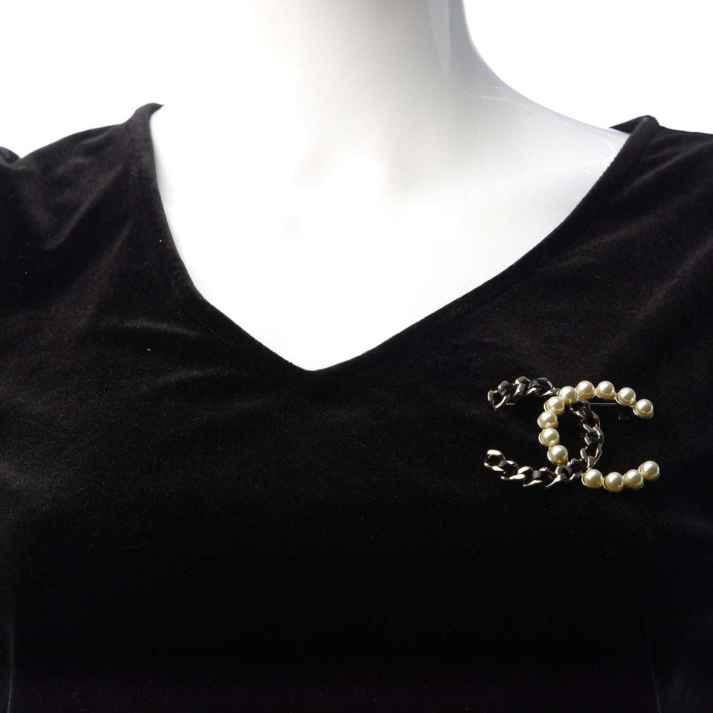 Lambskin Pearl CC Chain Brooch Black Gold