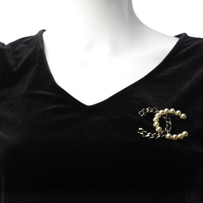 Chanel Lambskin Pearl CC Chain Brooch Black Gold 2 of 5