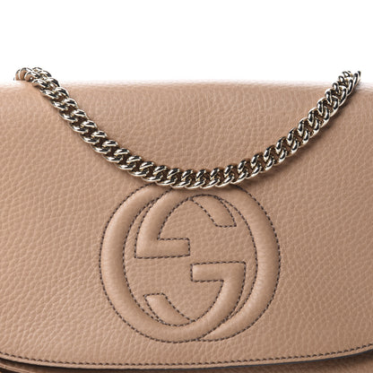 Gucci Pebbled Calfskin Medium Soho Flap Crossbody Camelia 10 of 10