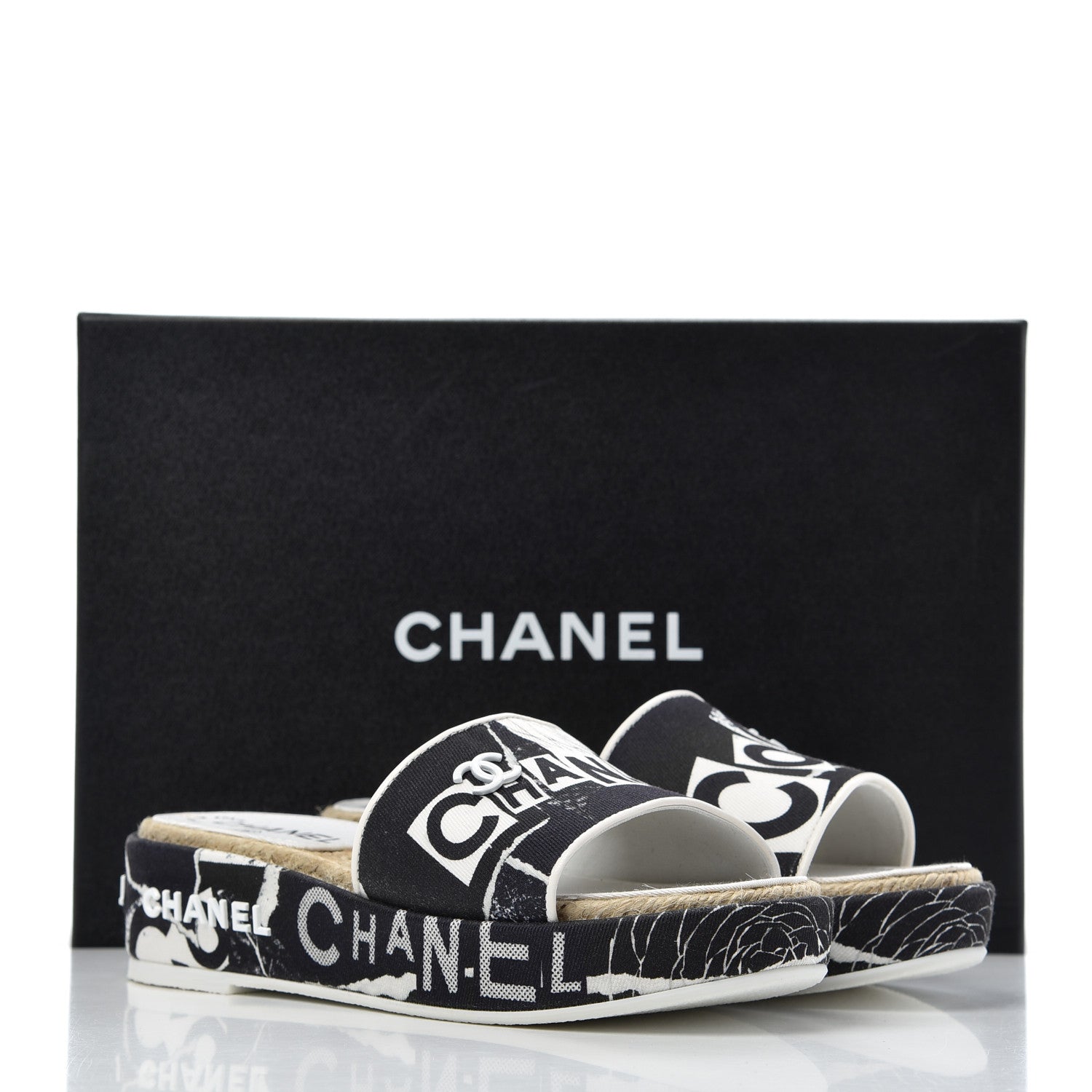 Chanel Fabric Grosgrain Printed CC Espadrille Slip On Sandals 36 White Black 14 of 14