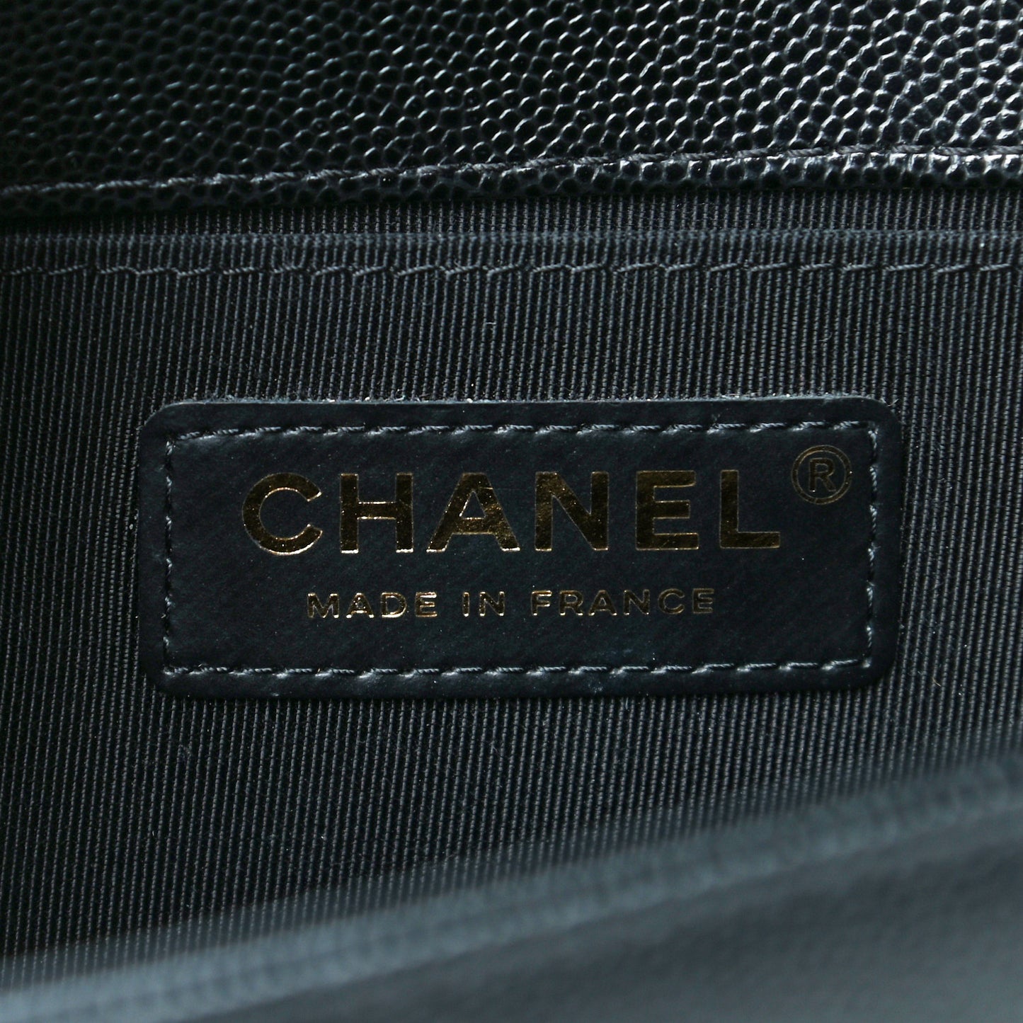 Caviar Quilted Medium Boy Flap Black