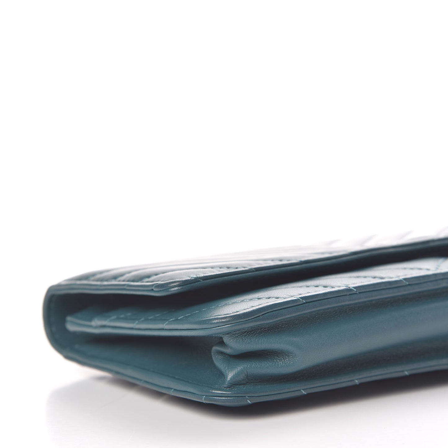 Lambskin Chevron Quilted Wallet On Chain WOC Blue