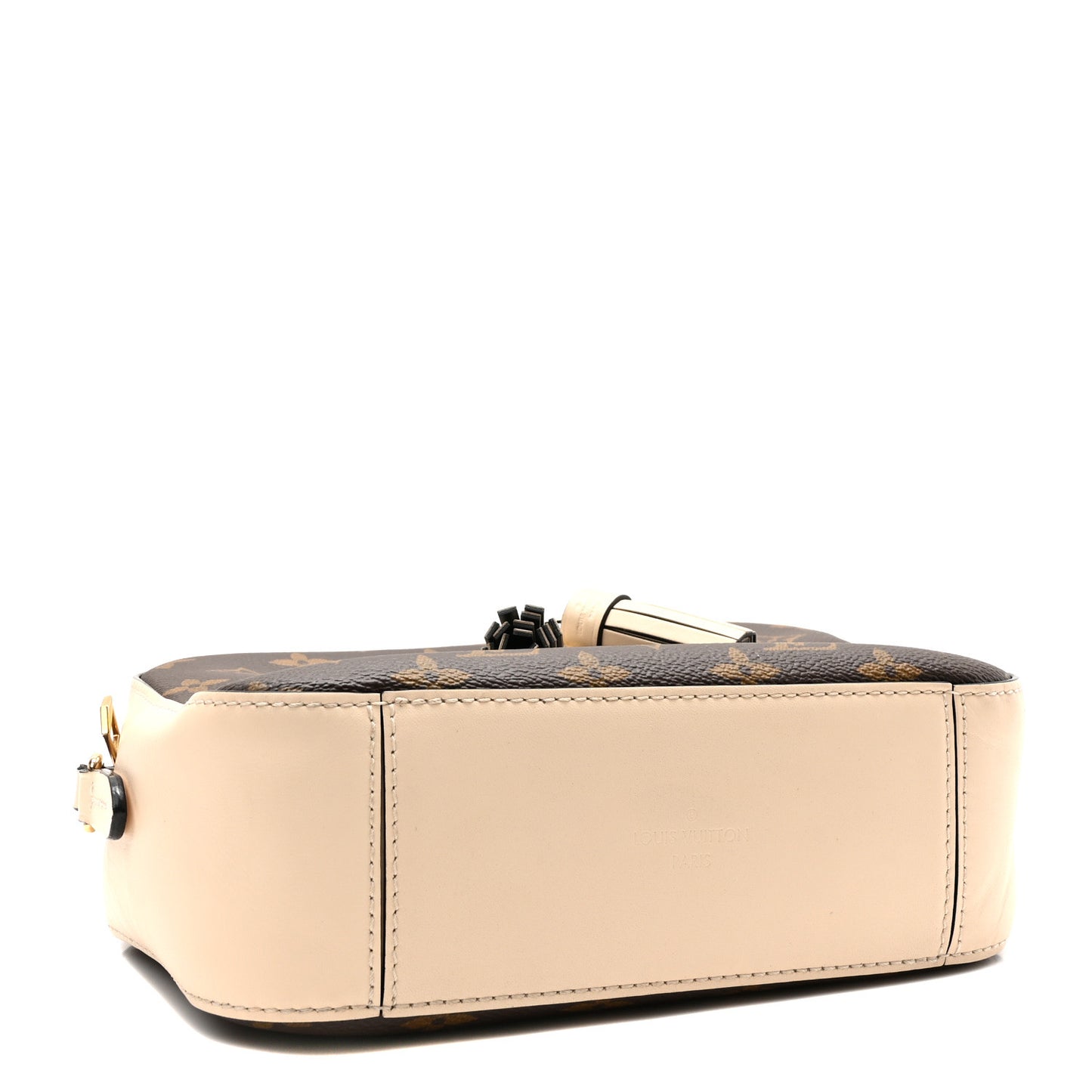 Monogram Saintonge Creme