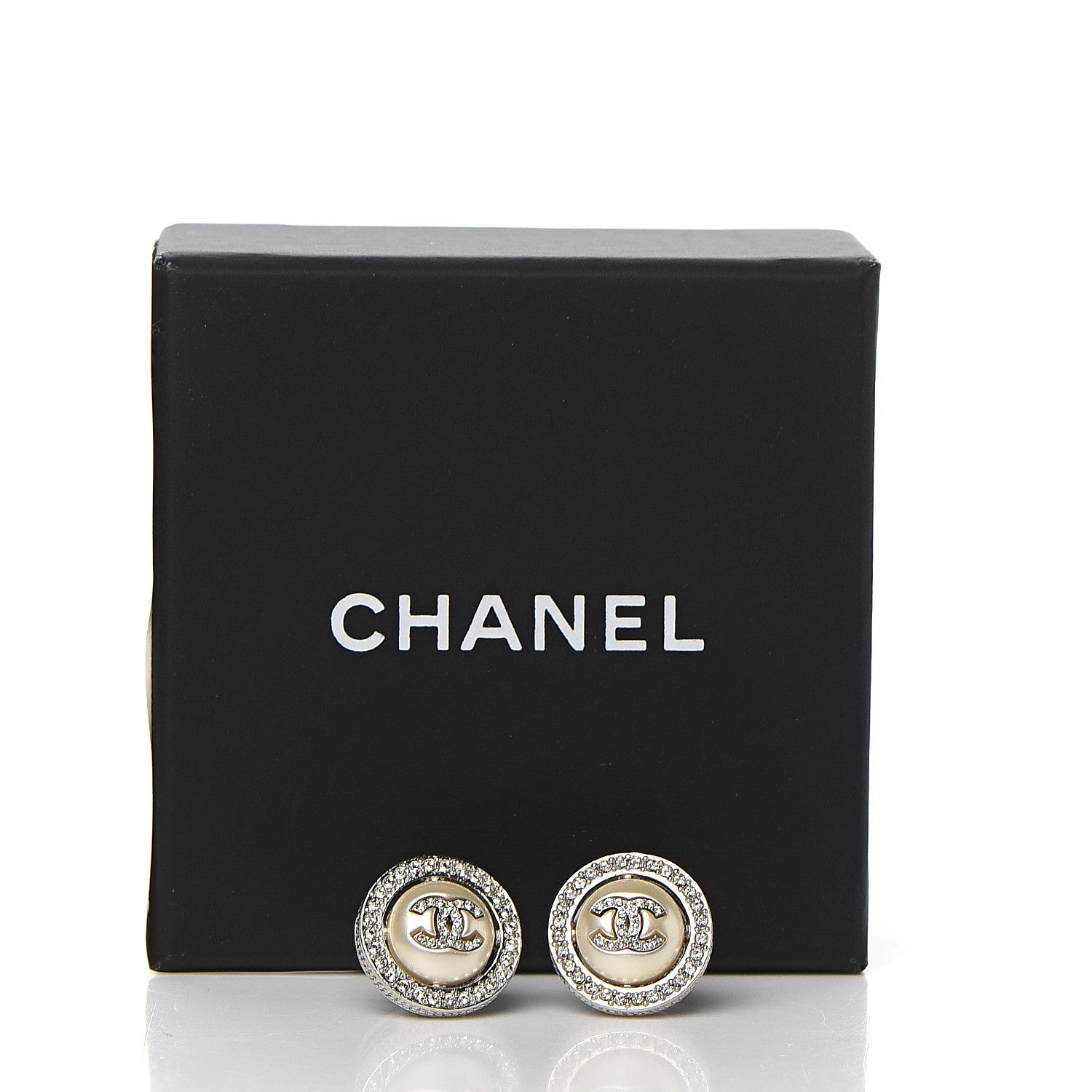 Chanel Pearl Crystal CC Round Earrings Silver 5 of 5