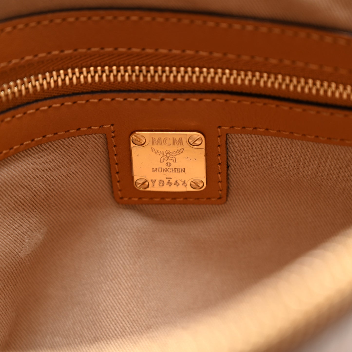 Visetos Medium Crossbody Pouch Cognac