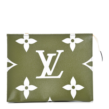 Louis Vuitton Monogram Giant Toiletry Pouch 26 Kaki 1 of 9