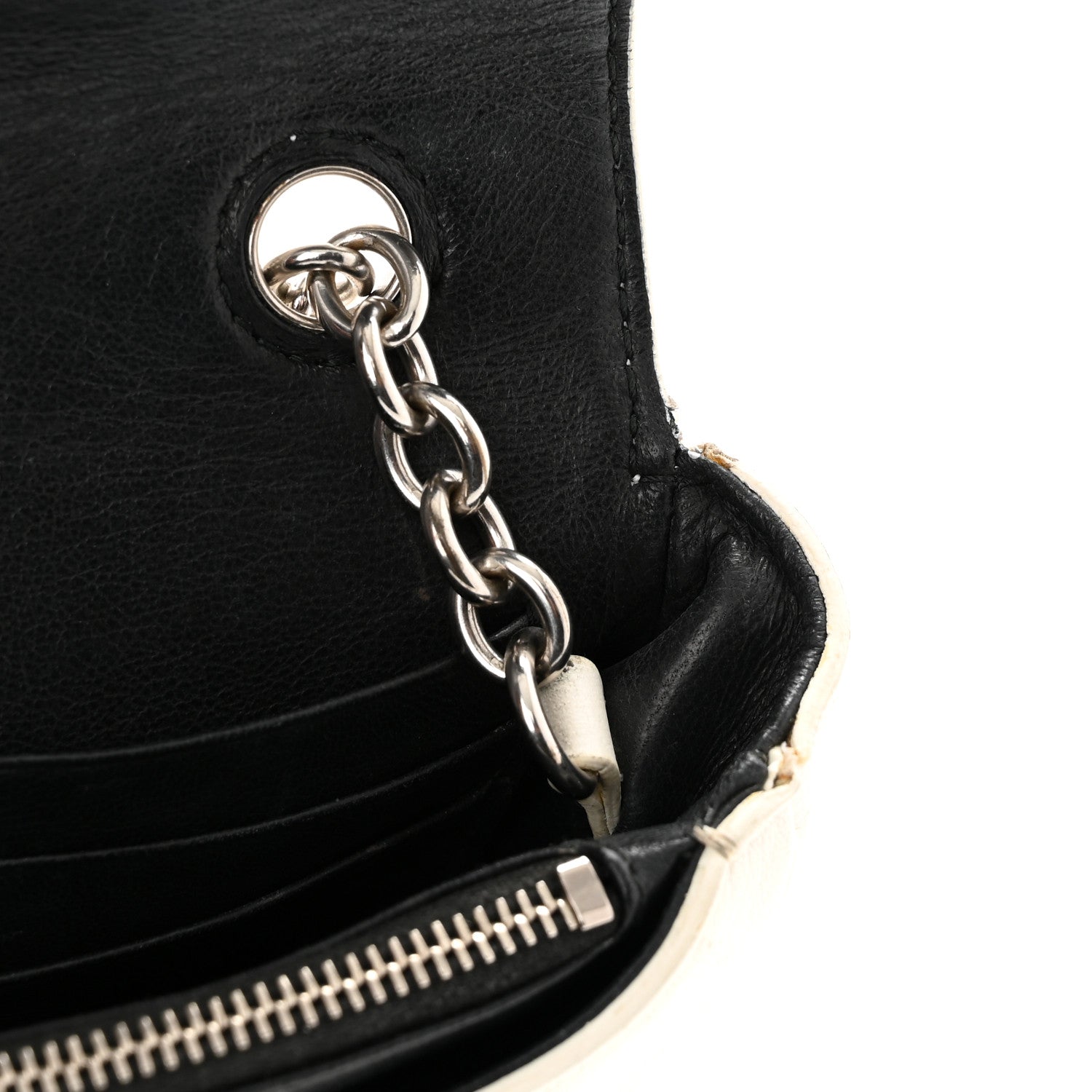 Balenciaga Pebbled Calfskin Chain Wallet White 7 of 13
